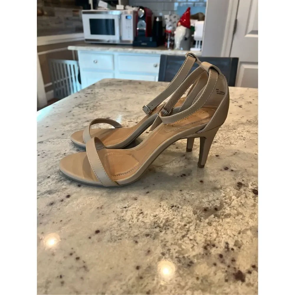 Lane Bryant Tan Faux Leather Ankle Strap Heeled Sandals sz 9W NWT